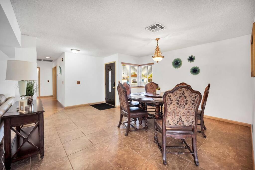 Centrally Located Spacious Vacation Hom 13 M Strip ラスベガス エクステリア 写真